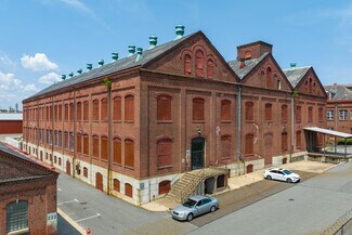 Plus de détails pour 2275 Bridge St- Building 220, Philadelphia, PA - Industriel/Logistique à vendre