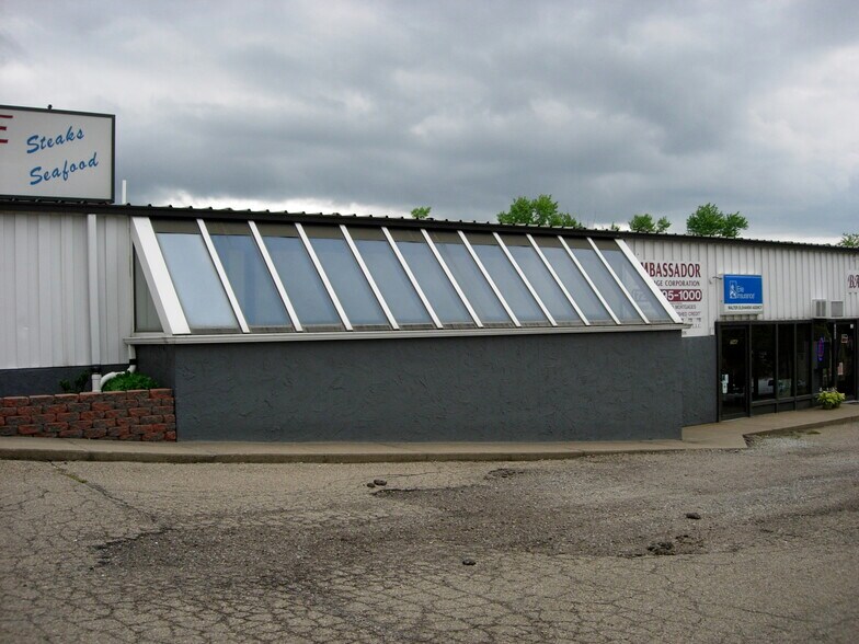 7958 Steubenville Pike, Imperial, PA à louer - Photo de l’immeuble – Image 1 sur 4