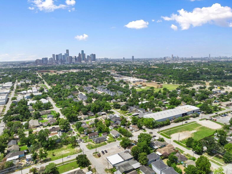 1117 Collingsworth St, Houston, TX à louer - Aérien – Image 3 sur 15