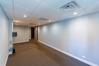 180 N Michigan Ave, Chicago, IL à louer Photo intérieure– Image 2 sur 3