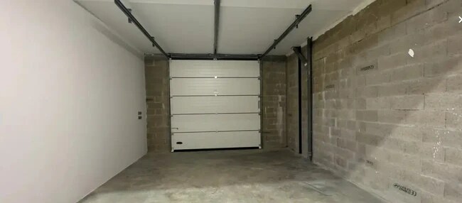 Plus de détails pour Rue Georges Duhamel, Hérouville-en-Vexin - Industriel/Logistique à vendre