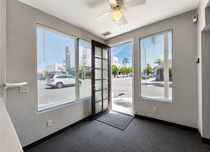 3237-3241 Adams Ave, San Diego, CA à louer Photo intérieure– Image 2 sur 2