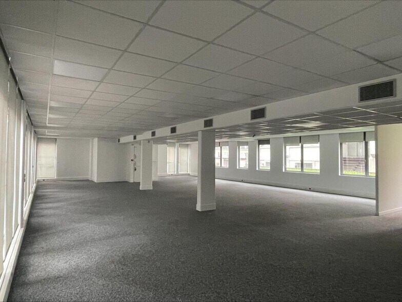 Bureau dans Montreuil à louer - Photo intérieure – Image 2 sur 10