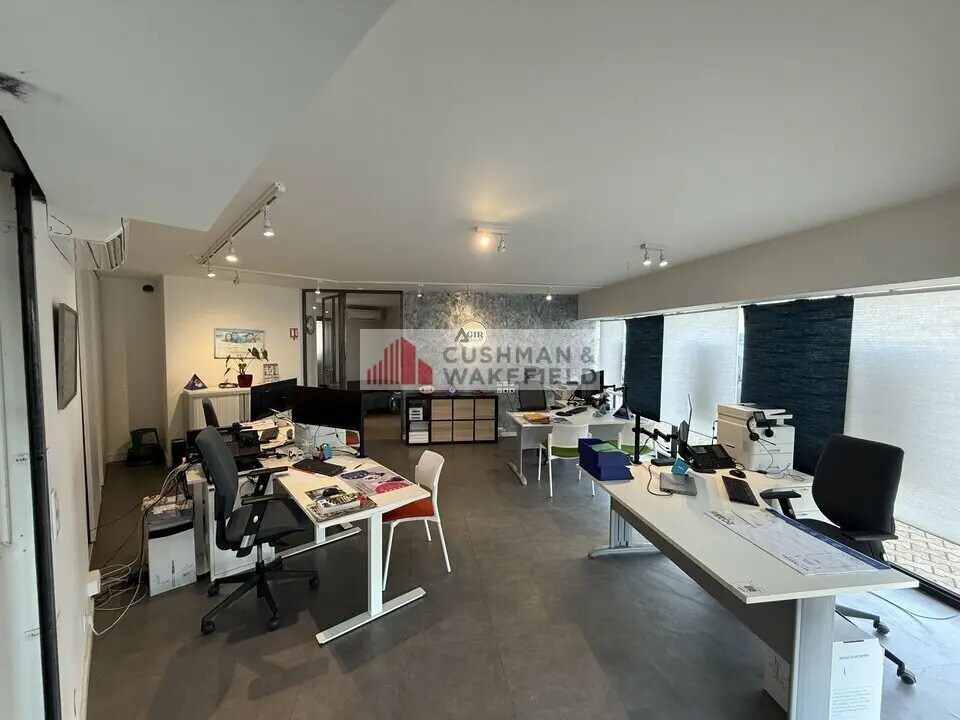 Bureau dans Caissargues à louer Photo intérieure– Image 1 sur 2