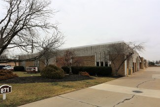 Plus de détails pour 871 Canterbury Rd, Westlake, OH - Local d'activités à louer