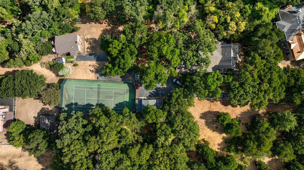 5262 Alhambra Valley Rd, Martinez, CA à vendre - Photo de l’immeuble – Image 2 sur 12