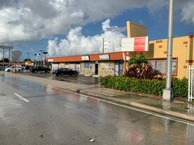 Hialeah Plaza - Local commercial