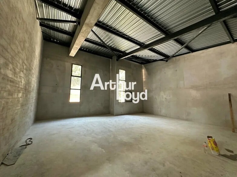 Local d'activités dans Nice à vendre - Photo intérieure – Image 2 sur 3