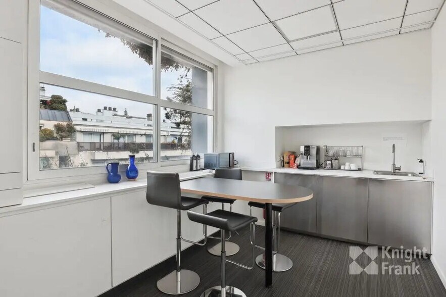 91 Avenue Paul Doumer, Paris à louer - Photo de l’immeuble – Image 3 sur 7