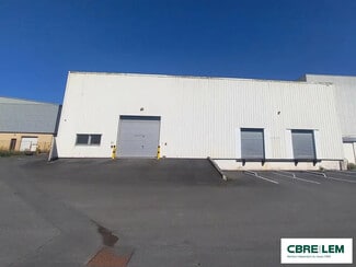 Plus de détails pour Local d'activités à louer