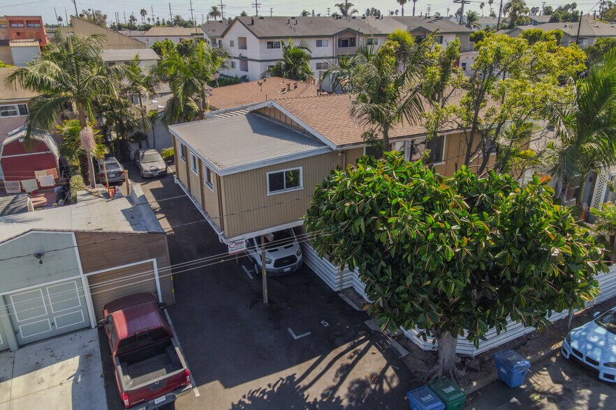 3622 E 11th St, Long Beach, CA à vendre - Photo de l’immeuble – Image 2 sur 13