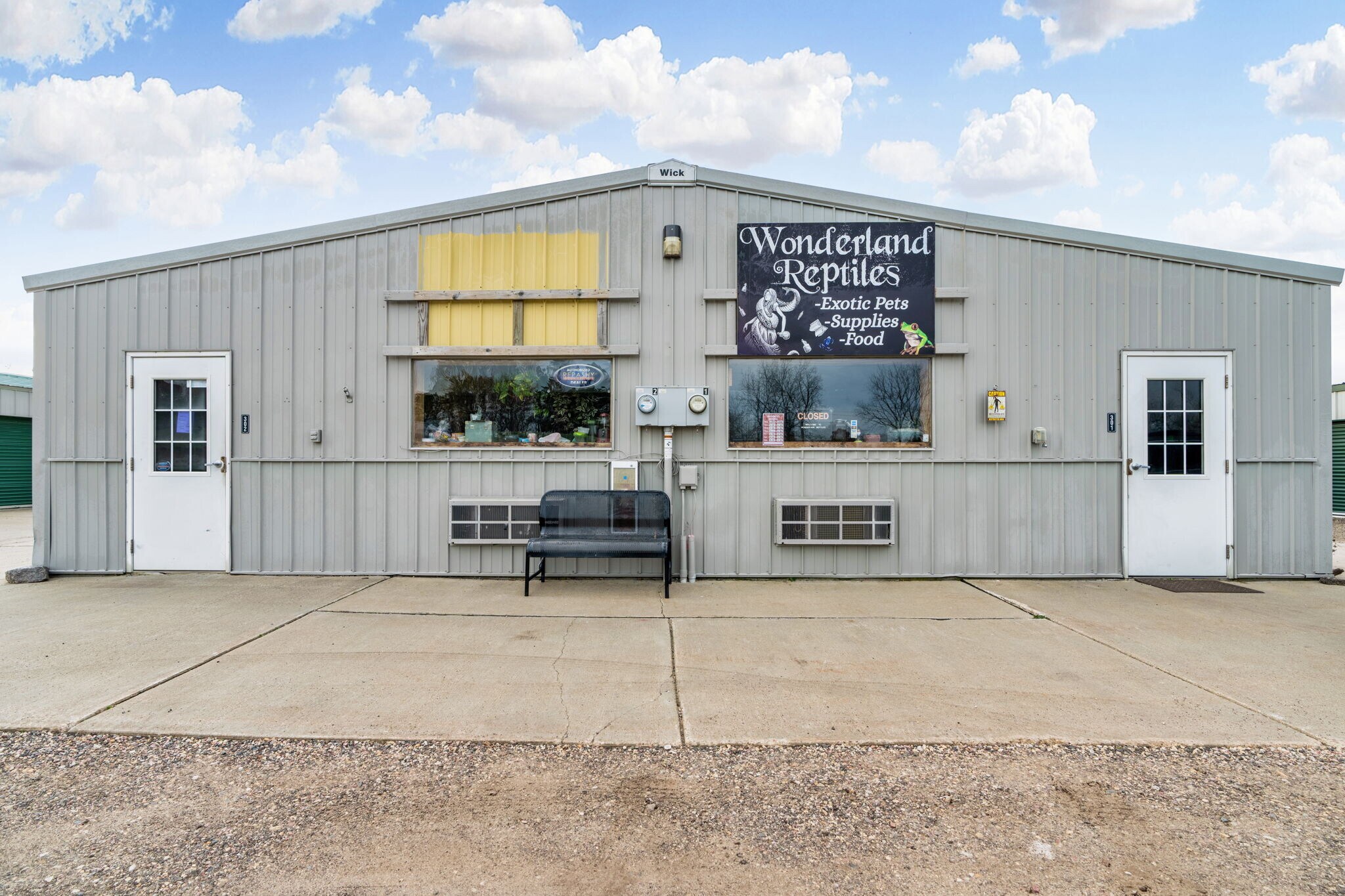 W5285 Highway 82, Mauston, WI à louer Photo principale– Image 1 sur 10