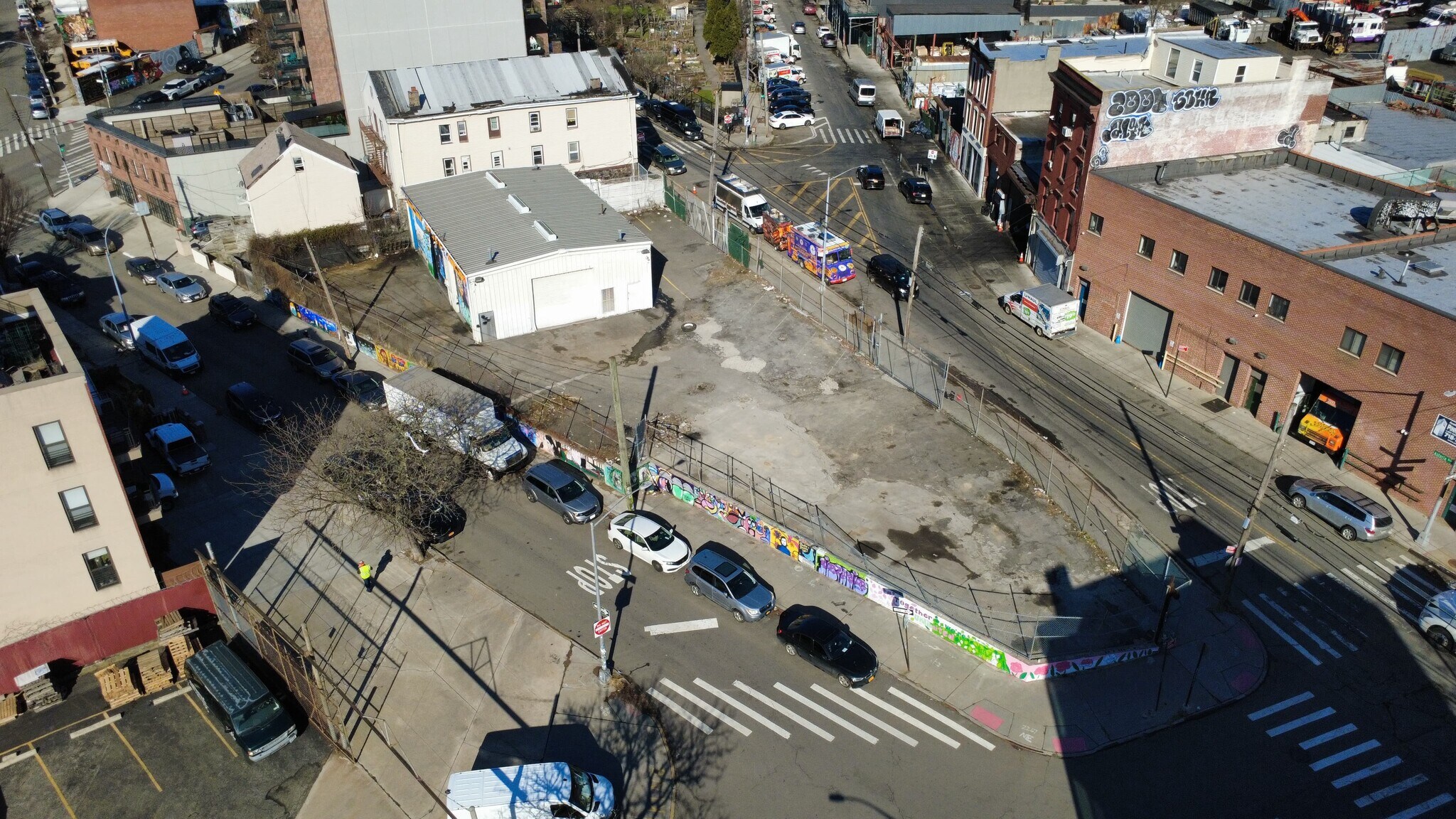 8-48 Astoria Boulevard, Astoria, NY à vendre Photo principale– Image 1 sur 4