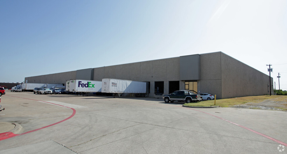 1176-1184 113th St, Grand Prairie, TX à louer - Photo de l’immeuble – Image 2 sur 2