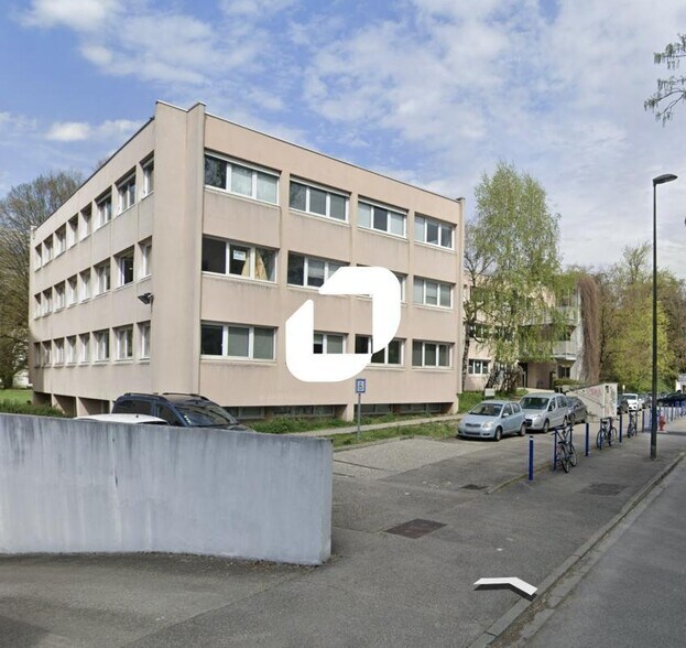 7 Rue Du Tour De L'Eau, SAINT-MARTIN-D'HERES à louer - Photo de l’immeuble – Image 2 sur 8