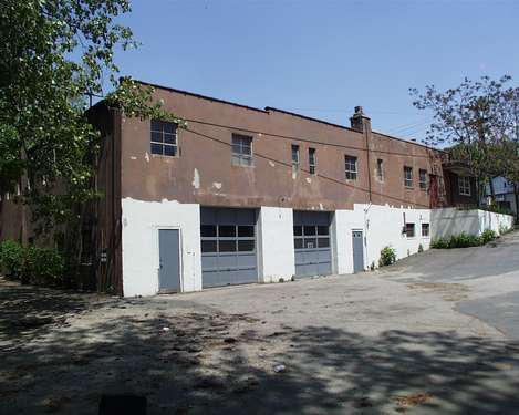 2148 S Main St, Waterbury, CT à louer - Photo de l’immeuble – Image 2 sur 6
