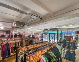 50 Market St, Falmouth à vendre Photo intérieure– Image 1 sur 5