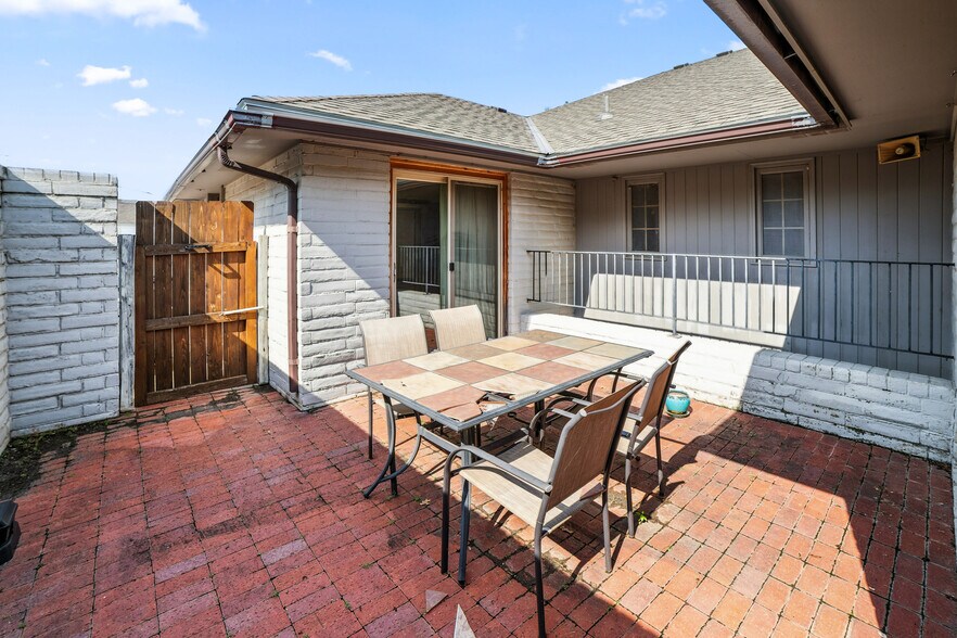 515 N Summit St, Arkansas City, KS à vendre - Photo de l’immeuble – Image 2 sur 9