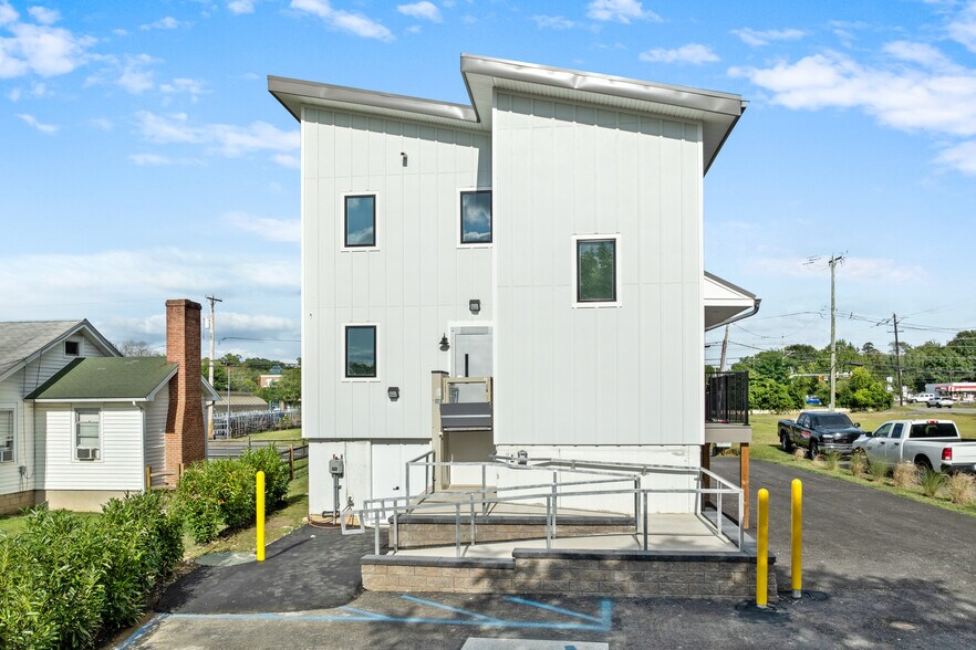 328 Wilmington Pike, Glen Mills, PA à vendre - Photo de l’immeuble – Image 2 sur 4