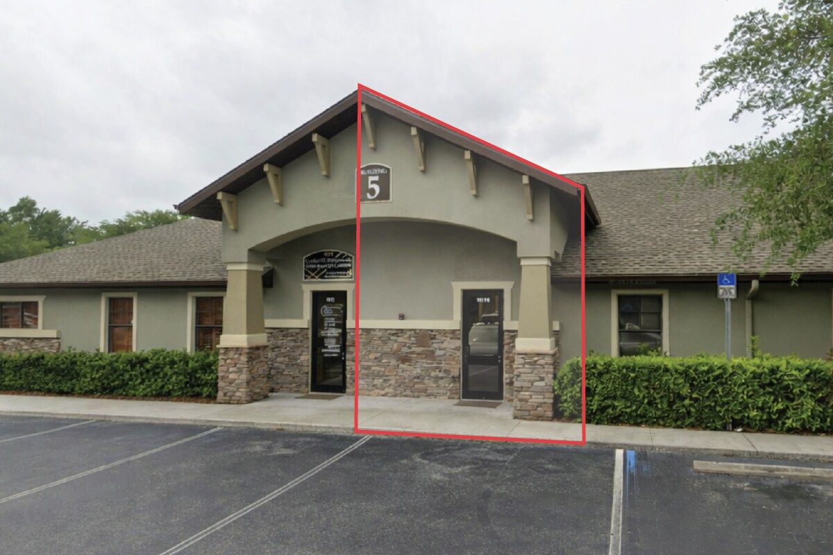 1815-1823 Health Care Dr, New Port Richey, FL à louer Photo principale– Image 1 sur 6