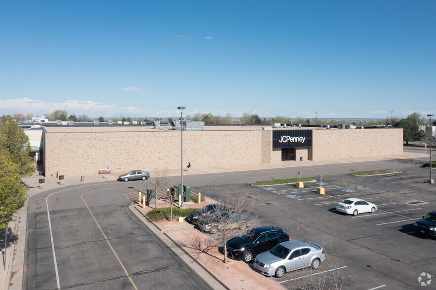 2050 Greeley Mall, Greeley, CO à louer - Photo de l’immeuble – Image 2 sur 8