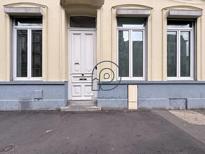 Bureau dans Lille à vendre - Photo de l’immeuble – Image 1 sur 8
