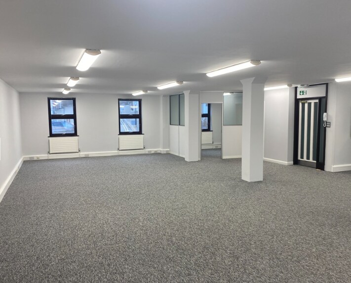 Verulam Rd, St Albans, HRT AL3 4DG - Lot Ground -  - Photo intérieure - Image 1 of 4