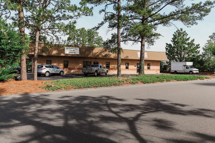 173 Davis St, Southern Pines, NC à vendre - Photo de l’immeuble – Image 2 sur 18