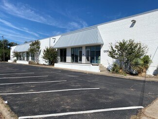 Plus de détails pour 1208-1216 Tappan Cir, Carrollton, TX - Industriel/Logistique à louer