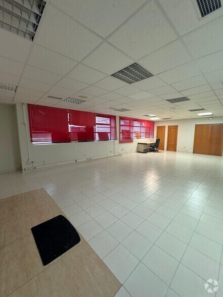 Industriel/Logistique dans Azuqueca de Henares, Guadalajara à vendre - Photo intérieure – Image 1 sur 1