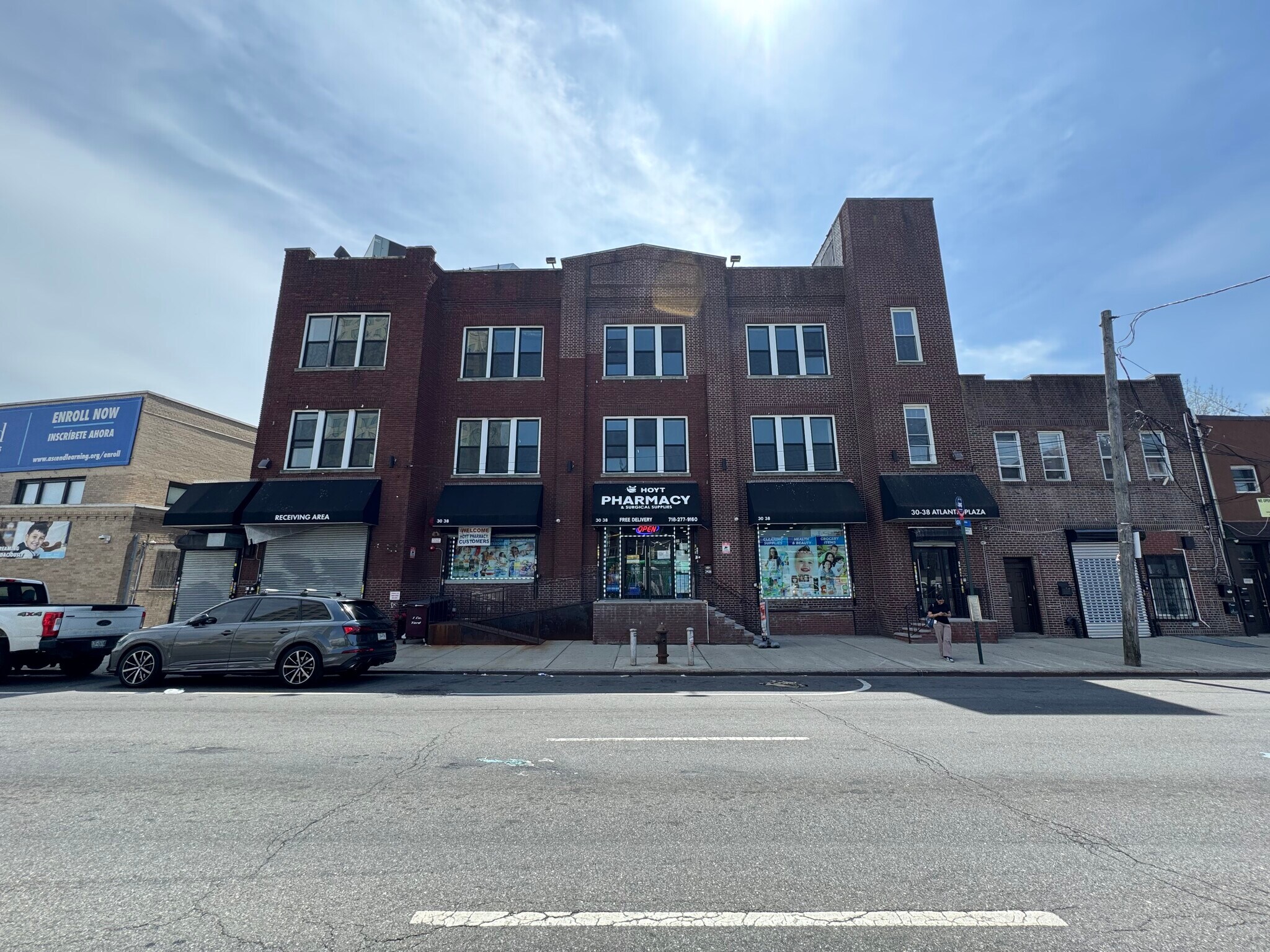 3038 Atlantic Ave, Brooklyn, NY à louer Photo principale– Image 1 sur 2