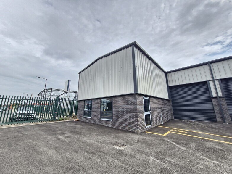 1 Nelson St, Doncaster à louer - Photo de l’immeuble – Image 2 sur 11