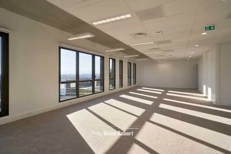 Bureau dans Dardilly à louer Photo intérieure– Image 1 sur 17