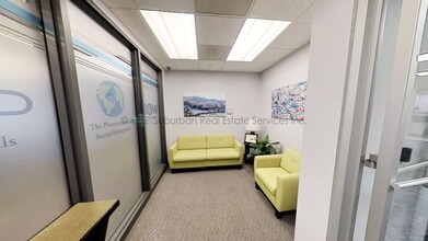 400 E Diehl Rd, Naperville, IL à louer Photo intérieure– Image 2 sur 8