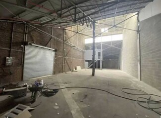 Plus de détails pour Industriel/Logistique à louer