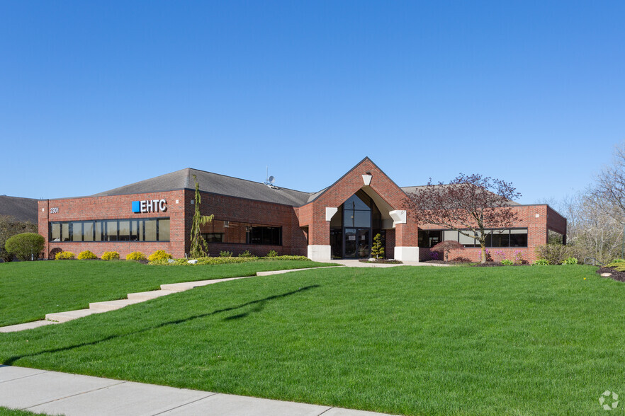2301 E Paris St SE, Grand Rapids, MI à louer - Photo principale – Image 1 sur 3