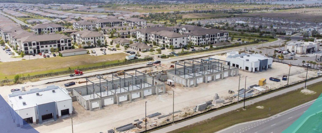 11850-11880 Cheeca Ct, Fort Myers, FL à louer Photo principale– Image 1 sur 4
