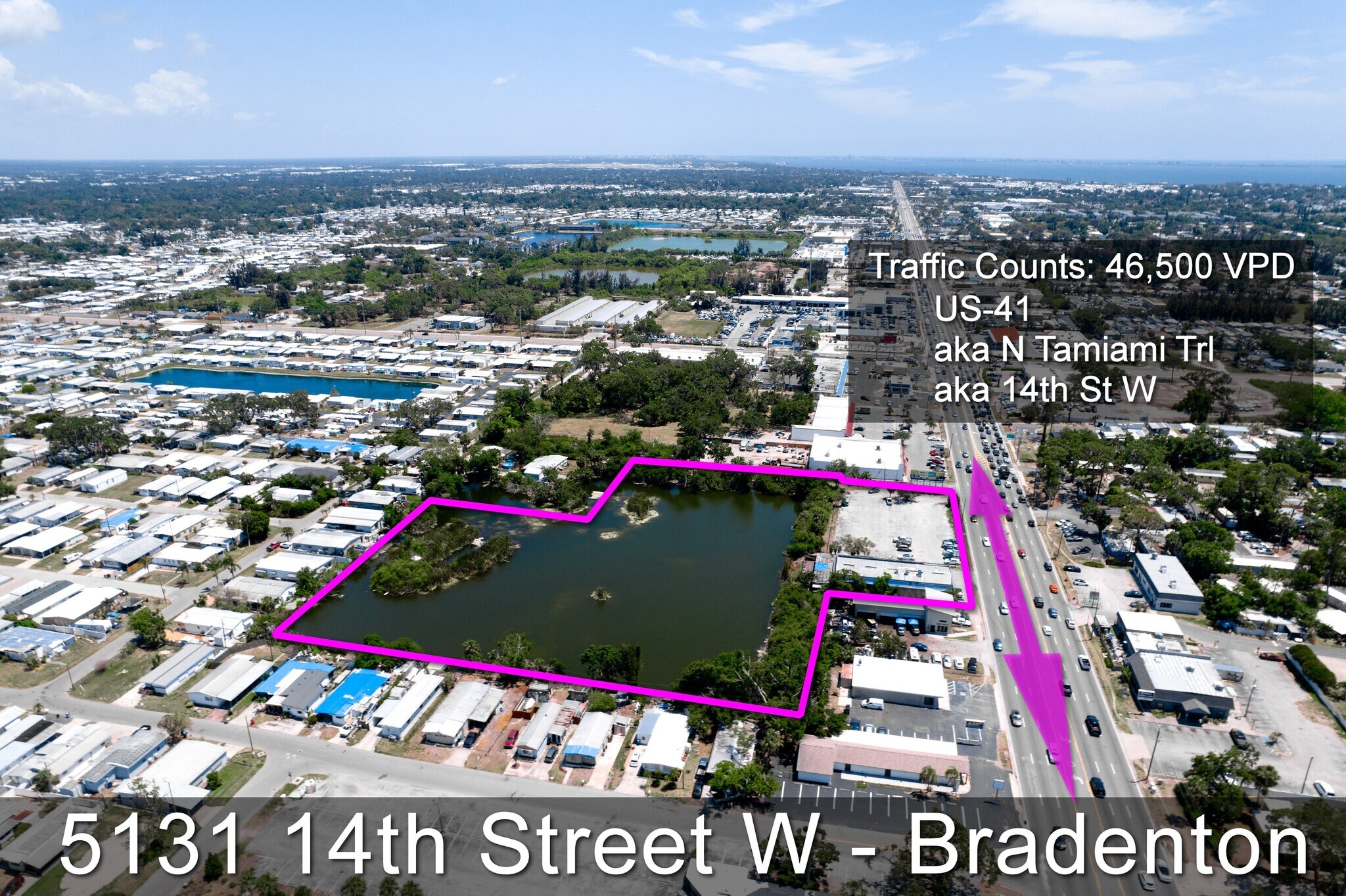 5131 14th St W, Bradenton, FL à vendre Photo de l’immeuble– Image 1 sur 18