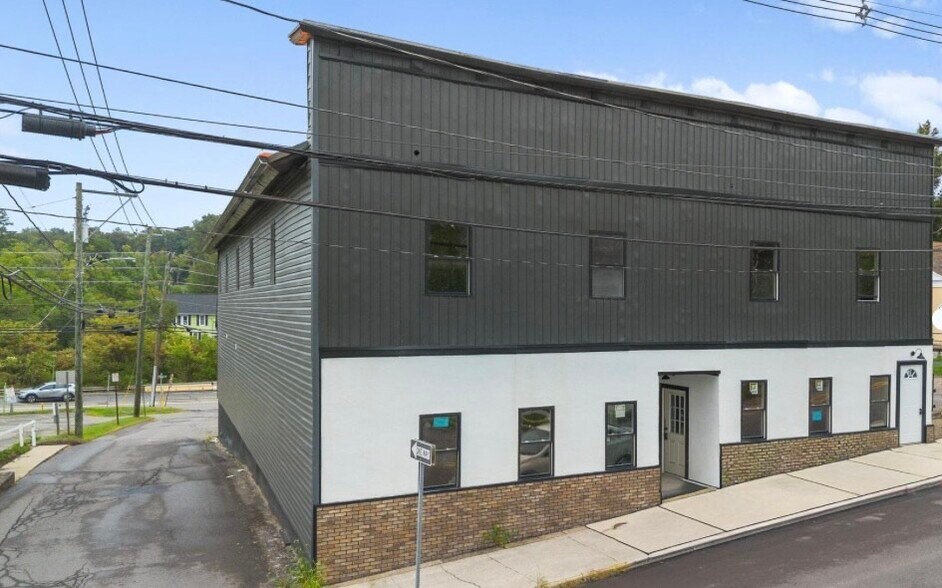 42-44 Main St, Dallas, PA à vendre - Photo de l’immeuble – Image 2 sur 23