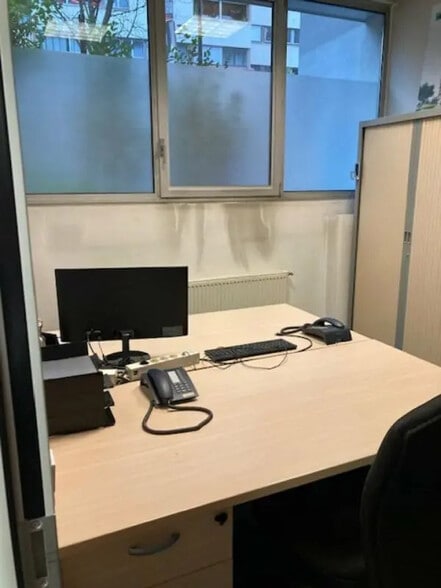 Bureau dans Paris à louer - Photo de l’immeuble – Image 3 sur 8