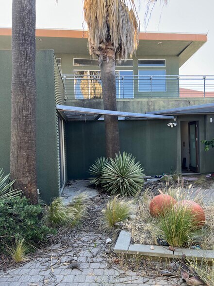 15986 Highland Springs Ave, Banning, CA à vendre - Photo de l’immeuble – Image 3 sur 12