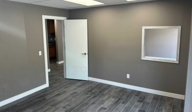 4419-4441 Robertson Rd, Madison, WI à louer Photo intérieure– Image 2 sur 5