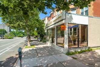 1680 Beacon St, Brookline, MA à louer Photo intérieure– Image 2 sur 41
