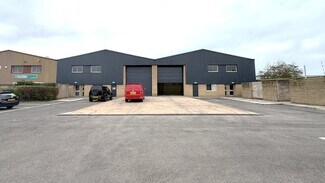 Plus de détails pour Mackenzie Way, Swindon Village - Industriel/Logistique à louer
