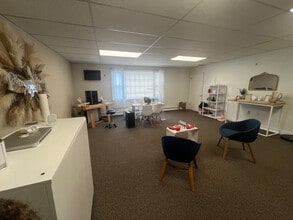 89 N Main St, Andover, MA à louer Photo intérieure– Image 2 sur 4