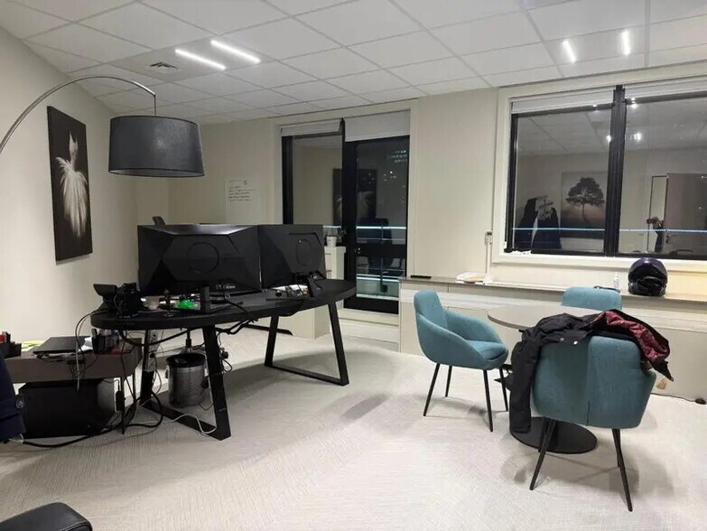 Bureau dans Levallois-Perret à louer - Photo intérieure – Image 2 sur 23