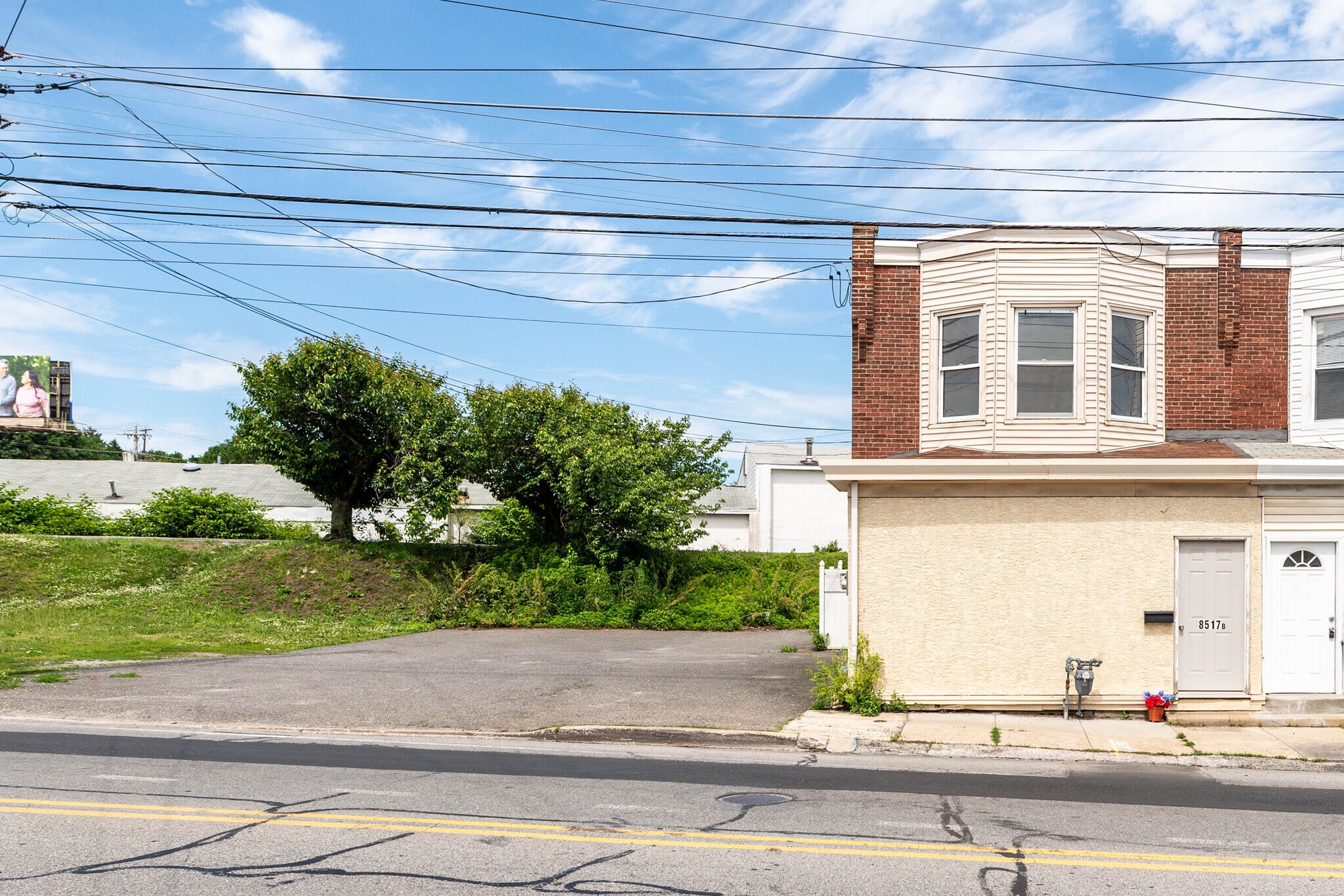 8517 Lansdowne Ave, Upper Darby Township, PA à vendre Photo de l’immeuble– Image 1 sur 22