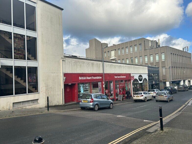 1 Calenick St, Truro à louer - Photo de l’immeuble – Image 2 sur 2