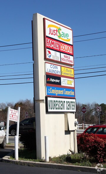 807-825 Main St, Graham, NC à louer - Photo de l’immeuble – Image 2 sur 9