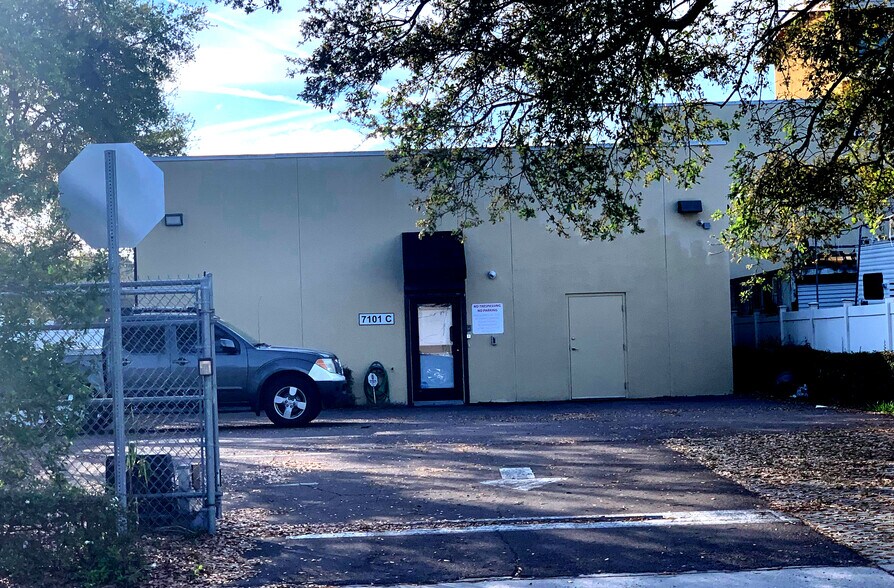 7101 US Highway 19 N, Pinellas Park, FL à louer - Photo de l’immeuble – Image 3 sur 4